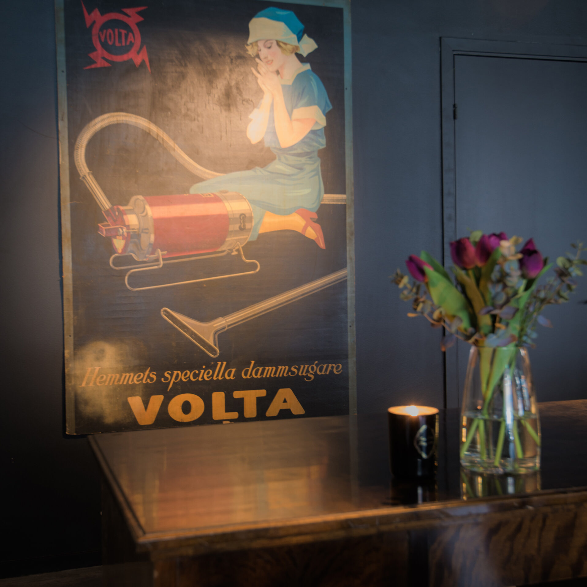 Botell Volta Lobby